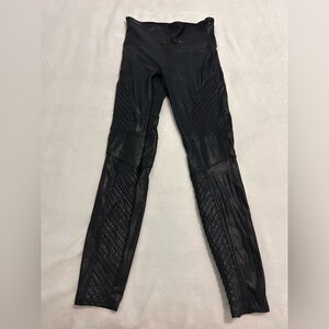 Spanx Faux Leather Moto Leggings Size Medium
